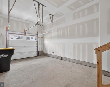 9 Umbrell Drive - Photo Thumbnail 31