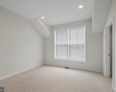 9 Umbrell Drive - Photo Thumbnail 21