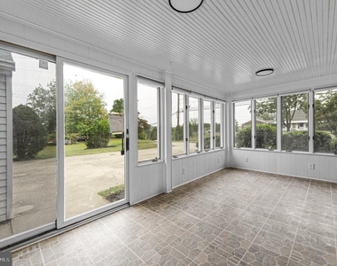 219 S Pleasant View Road - Photo Thumbnail 20