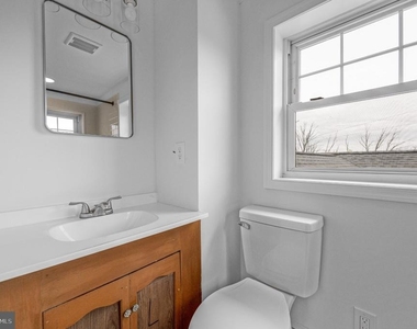 219 S Pleasant View Road - Photo Thumbnail 17