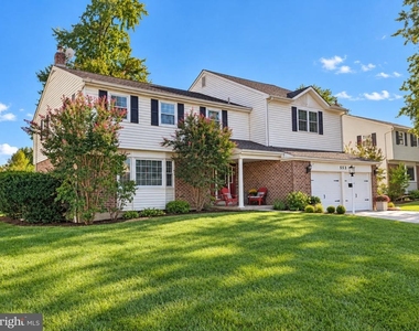 553 Saratoga Road - Photo Thumbnail 1
