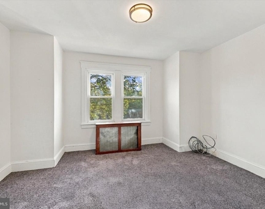 226 E 23rd Street - Photo Thumbnail 10