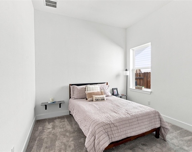 576 Sage Thrasher Cir - Photo Thumbnail 15