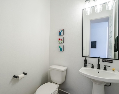 576 Sage Thrasher Cir - Photo Thumbnail 28