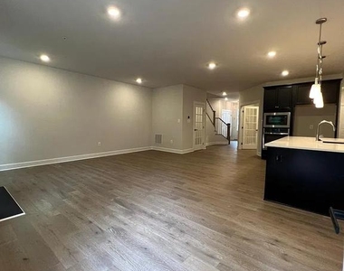 222 W Riper Road - Photo Thumbnail 3