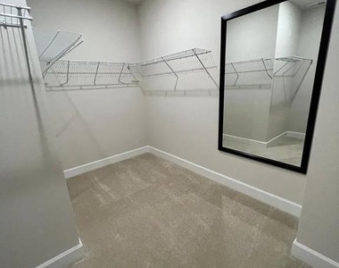222 W Riper Road - Photo Thumbnail 8