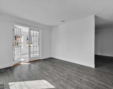 45 Princeton Court - Photo Thumbnail 12