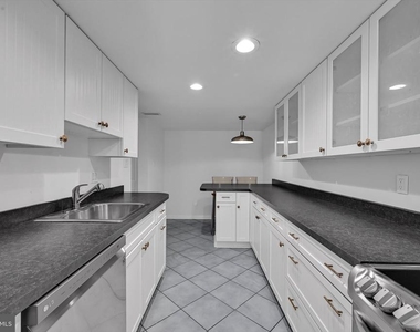 45 Princeton Court - Photo Thumbnail 11