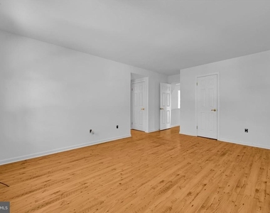 45 Princeton Court - Photo Thumbnail 15