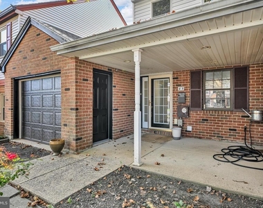 45 Princeton Court - Photo Thumbnail 1