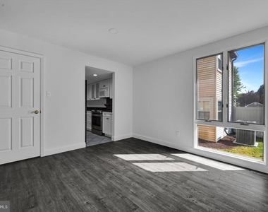 45 Princeton Court - Photo Thumbnail 13