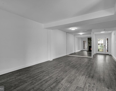 45 Princeton Court - Photo Thumbnail 5