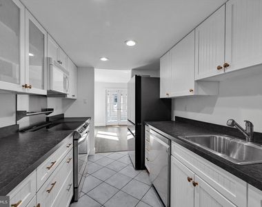 45 Princeton Court - Photo Thumbnail 10