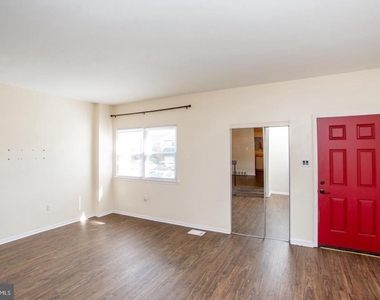 1437 Atterbury Way - Photo Thumbnail 2