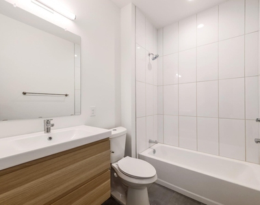 2104 Columbia Cv - Photo Thumbnail 18