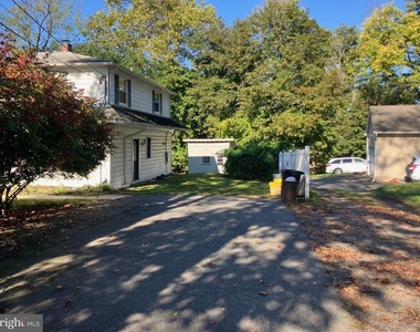 1056 River Road - Photo Thumbnail 21