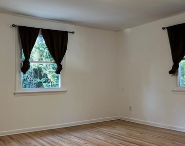 1056 River Road - Photo Thumbnail 17