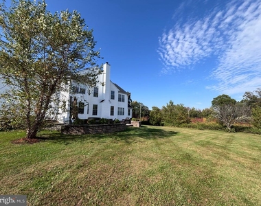 245 South Lane - Photo Thumbnail 37