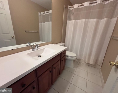 245 South Lane - Photo Thumbnail 28