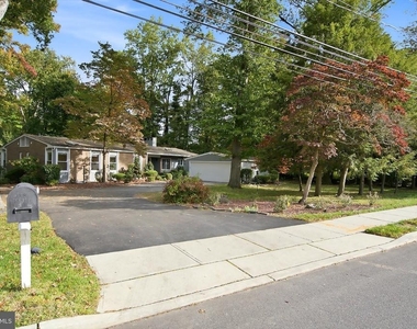36 Bear Brook Road - Photo Thumbnail 5
