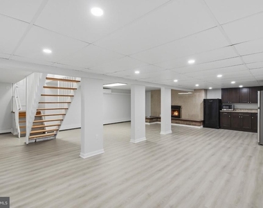 36 Bear Brook Road - Photo Thumbnail 25
