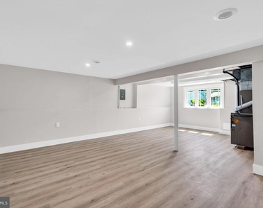 103 Carver Drive - Photo Thumbnail 37