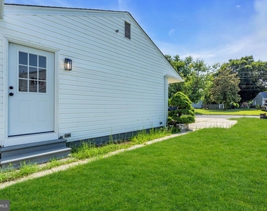 103 Carver Drive - Photo Thumbnail 60