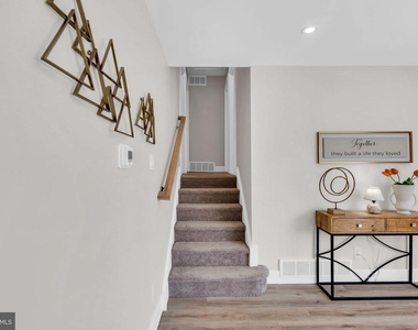 103 Carver Drive - Photo Thumbnail 35
