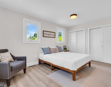 103 Carver Drive - Photo Thumbnail 53