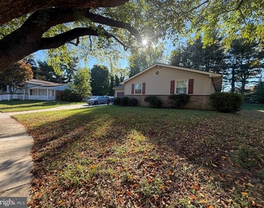 404 Tanforan Drive - Photo Thumbnail 24