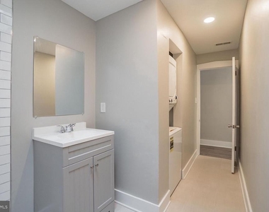 866 Haddon Avenue - Photo Thumbnail 8