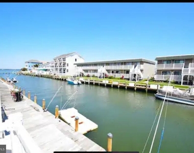 720 Rusty Anchor Road - Photo Thumbnail 18