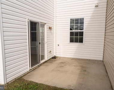 230 Garrison Way - Photo Thumbnail 6