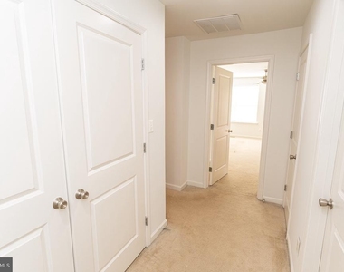 230 Garrison Way - Photo Thumbnail 30
