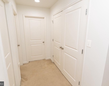 230 Garrison Way - Photo Thumbnail 29