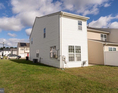 230 Garrison Way - Photo Thumbnail 4