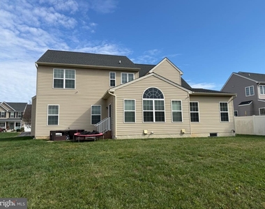114 Cool Meadow Drive - Photo Thumbnail 16
