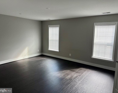 114 Cool Meadow Drive - Photo Thumbnail 9