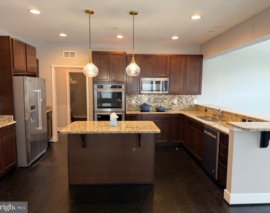 114 Cool Meadow Drive - Photo Thumbnail 4