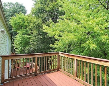 713 Bonnie Meadow Lane - Photo Thumbnail 32