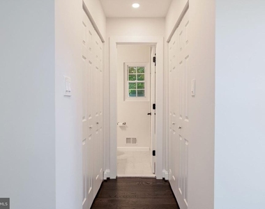 905 Cornish Street - Photo Thumbnail 18