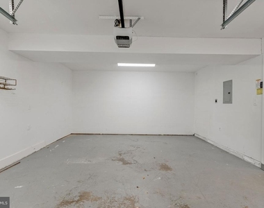 905 Cornish Street - Photo Thumbnail 31