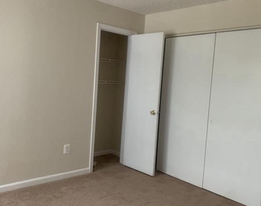 14044 14044 Vista Drive - Photo Thumbnail 11