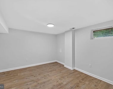 7012 Noah Drive - Photo Thumbnail 18