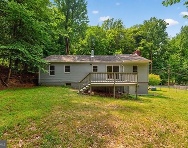 7012 Noah Drive - Photo Thumbnail 30