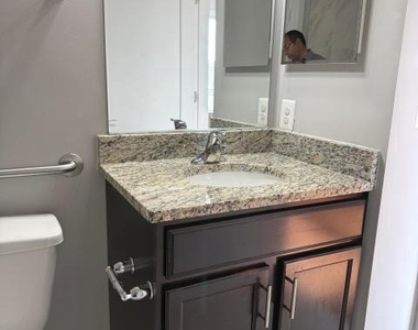 607 7th Street - Photo Thumbnail 19