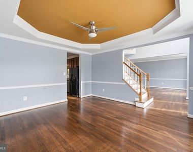 15621 Quince Orchard Road - Photo Thumbnail 12