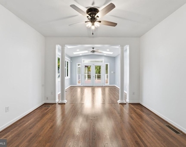 15621 Quince Orchard Road - Photo Thumbnail 8