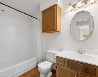 6018 La Naranja Ln - Photo Thumbnail 18