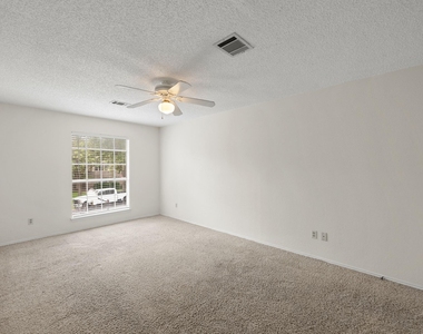 6018 La Naranja Ln - Photo Thumbnail 17